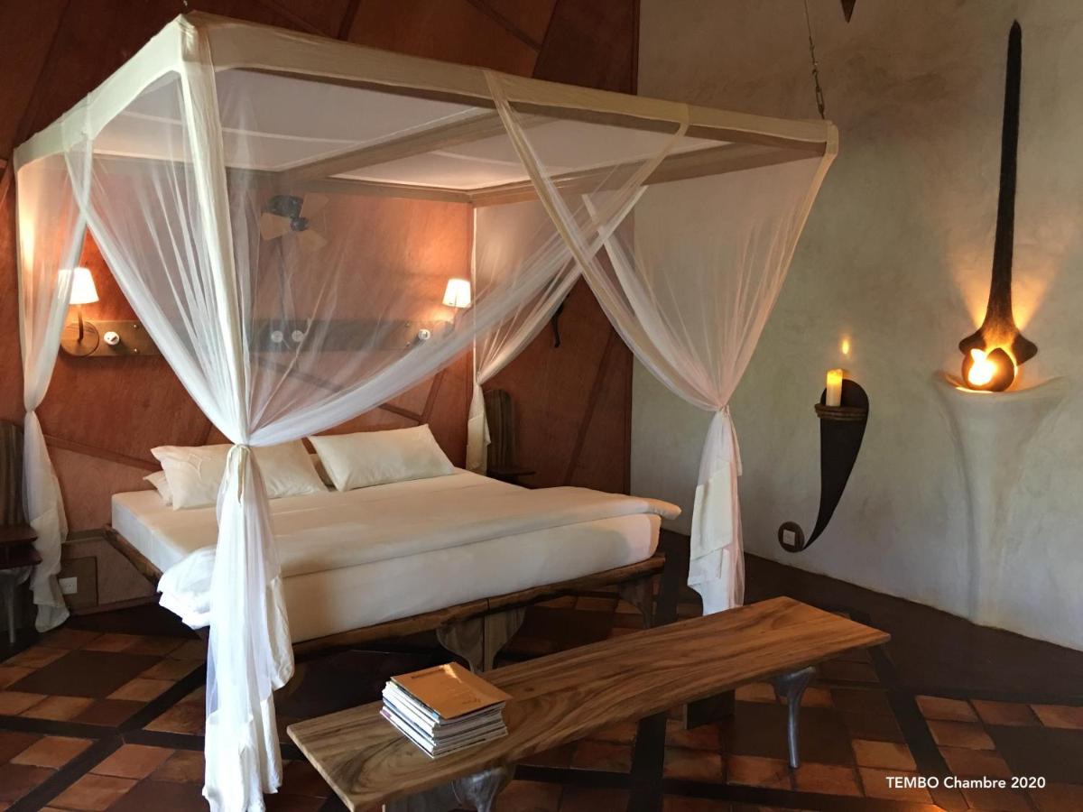 Bakuba Lodge - Le Petit Hotel Du Voyageur Ankilibe Exterior photo
